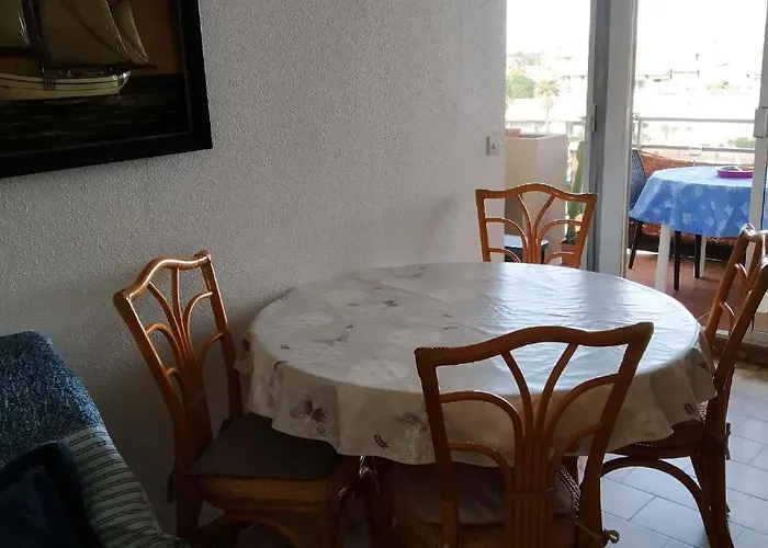 T2 Vue Et Port,2 Balcons, Parking Prive Διαμέρισμα *
