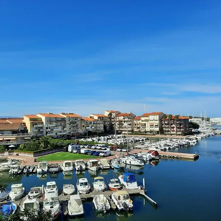 T2 Vue Et Port,2 Balcons, Parking Privé Appartement *
